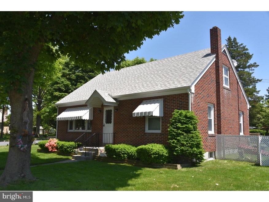 4049 8th Ave, Temple, PA 19560 - photo 1