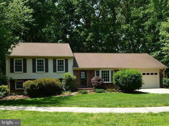 12351 Lima Ln, Reston, VA 20191 - photo 1