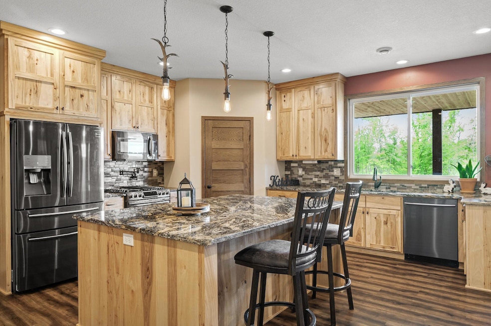 Sold $670,000 • Co-Listing Agent