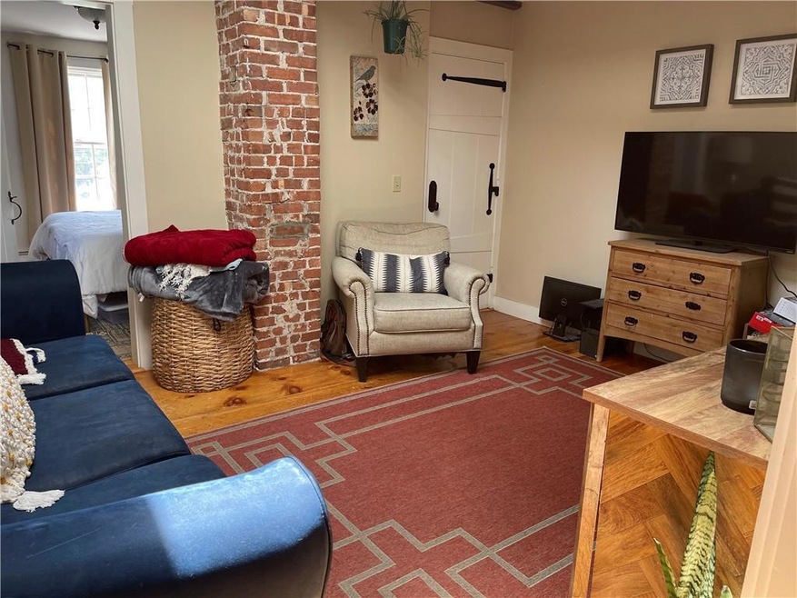 11 Braman St unit 2, Newport, RI 02840 - photo 1