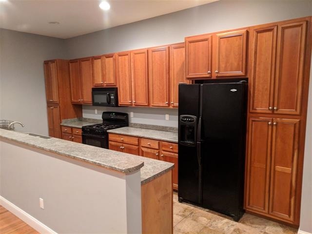 9 Simon St unit 202, Nashua, NH 03060 - photo 1