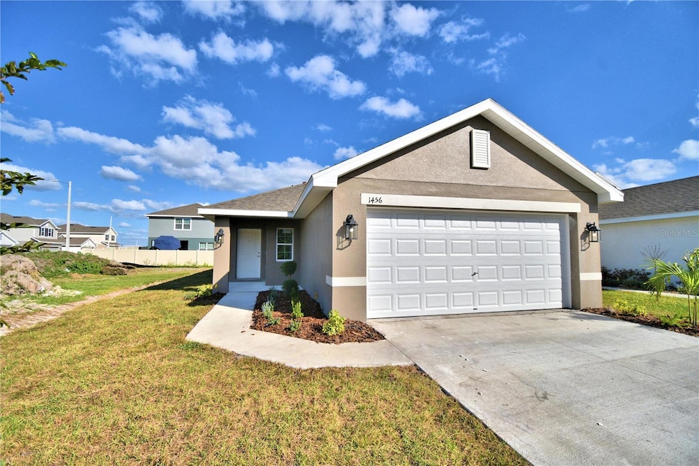 1456 Leamington Ln, Winter Haven, FL 33884 - photo 1