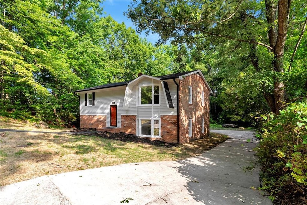 Under Contract $199,900