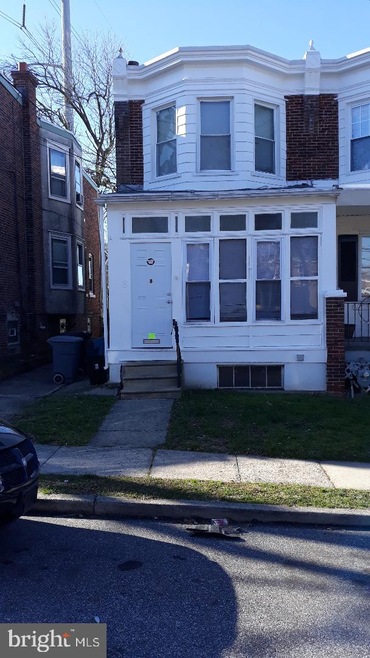 8 Cherry St, Darby, PA 19023 - photo 1