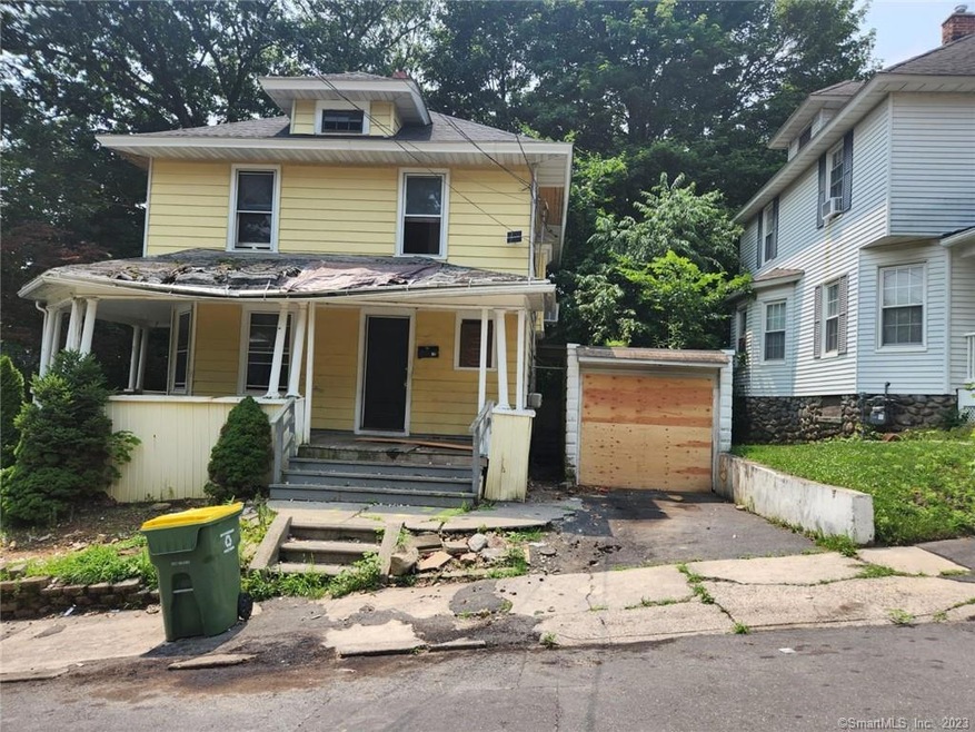 15 Lexington Ave, Waterbury, CT 06710 - photo 1