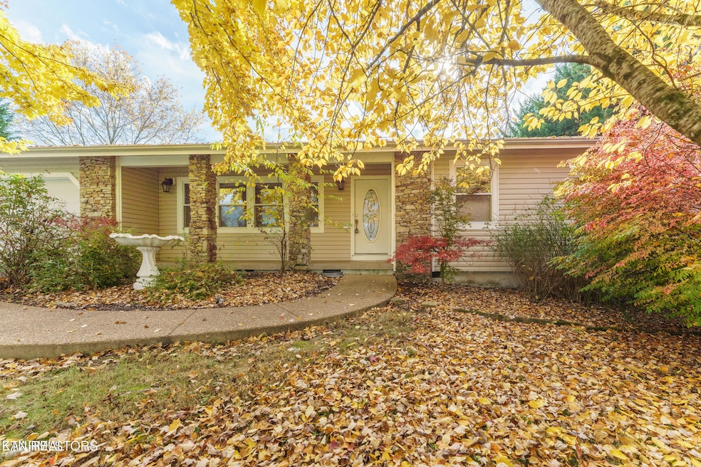 429 Cate Rd, Sevierville, TN 37862 - photo 1