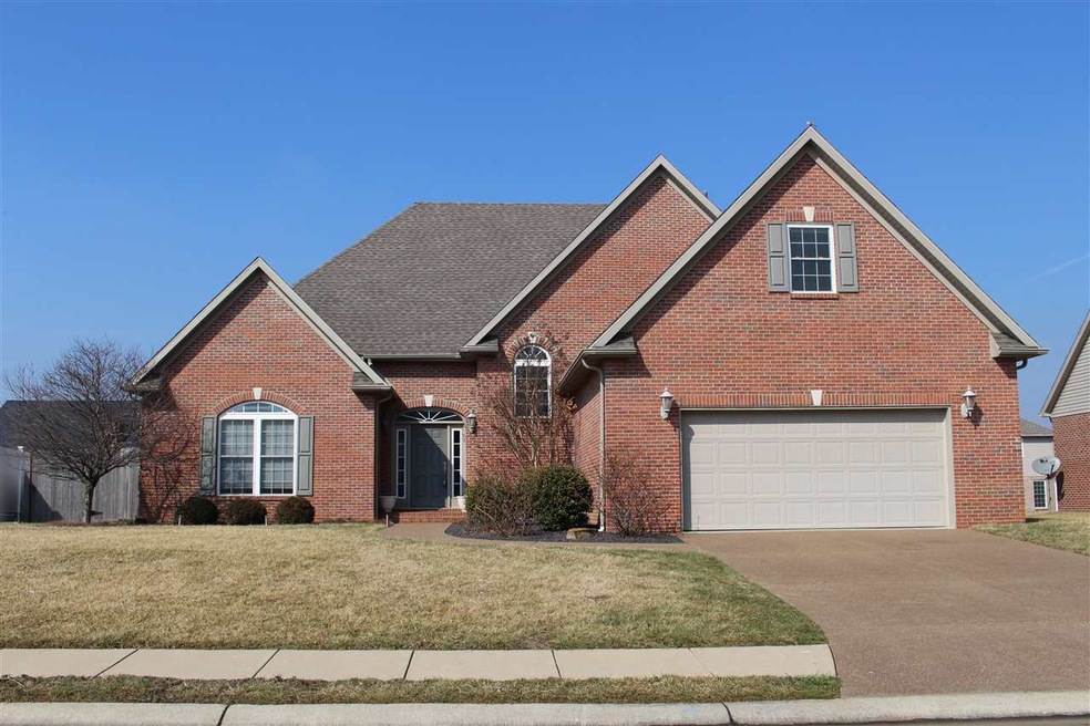 Lovely Newburgh Home with four bedrooms three and 