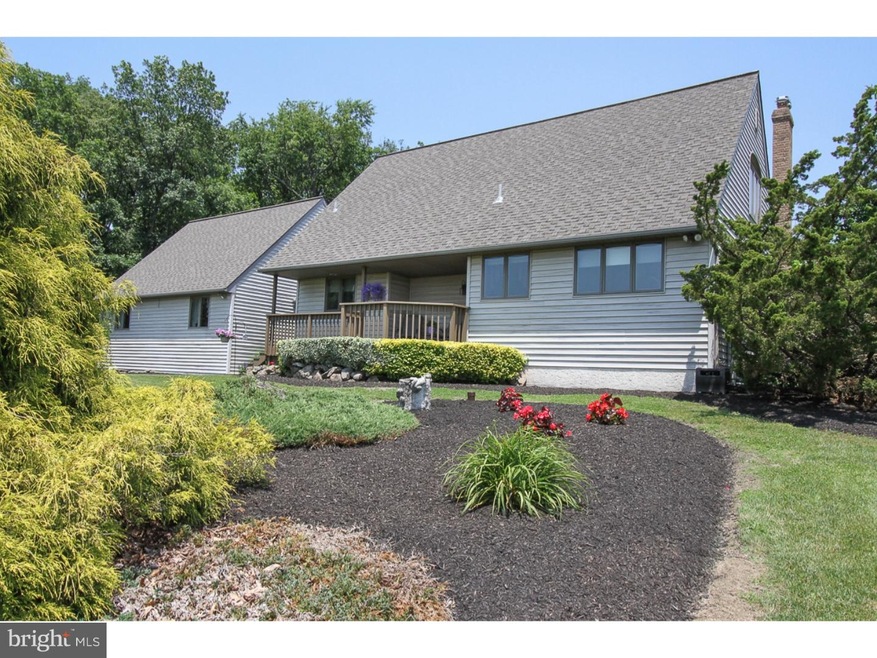 849 Hoffmansville Rd, Barto, PA 19504 - photo 1