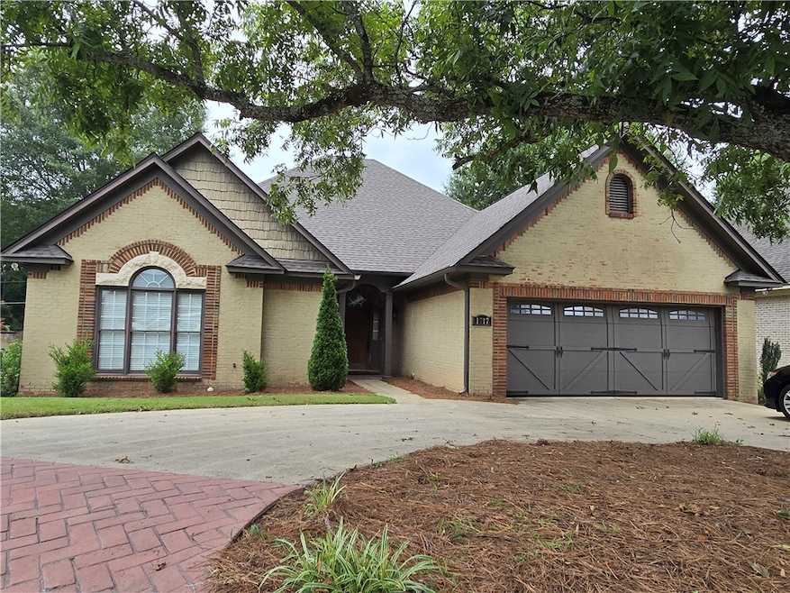 1717 Solamere Ct, Auburn, AL 36832 - photo 1