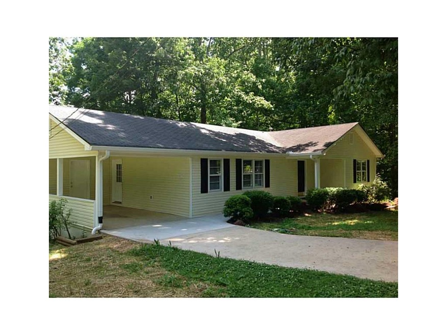 203 Windsor Place, Bremen, GA 30110 - photo 1