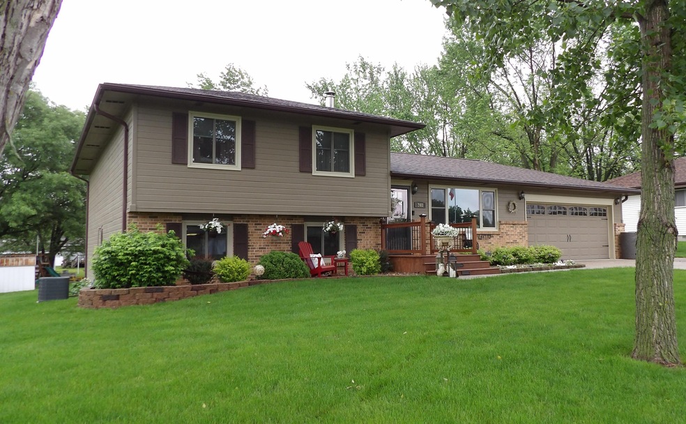 208 S. Montana St., Boone