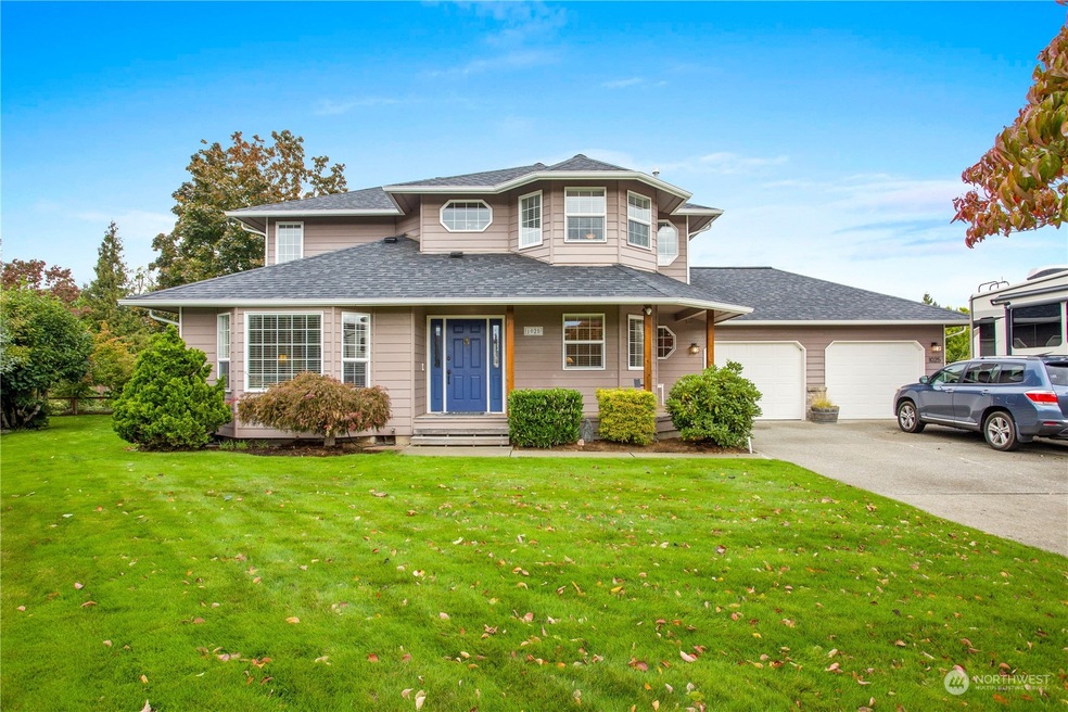 1025 Edgewater Ln, Lynden, WA 98264 - photo 1