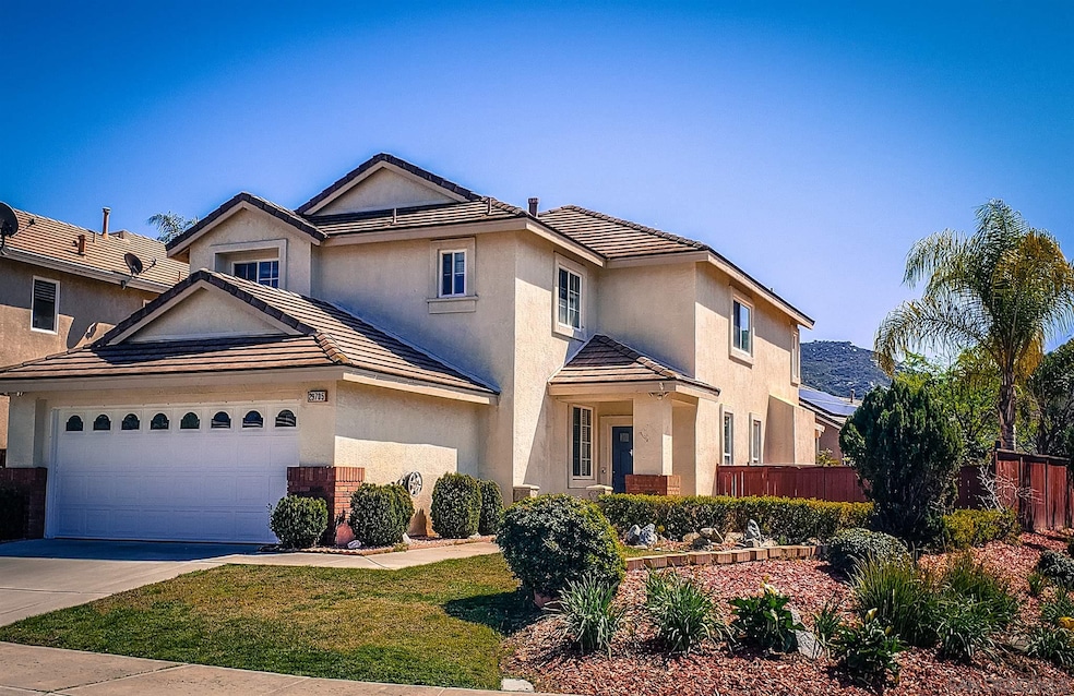 29705 Gracilior Dr, Escondido, CA 92026 - photo 1