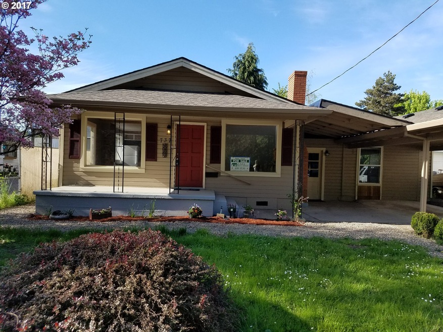 737 W Main St, Sheridan, OR 97378 - photo 1