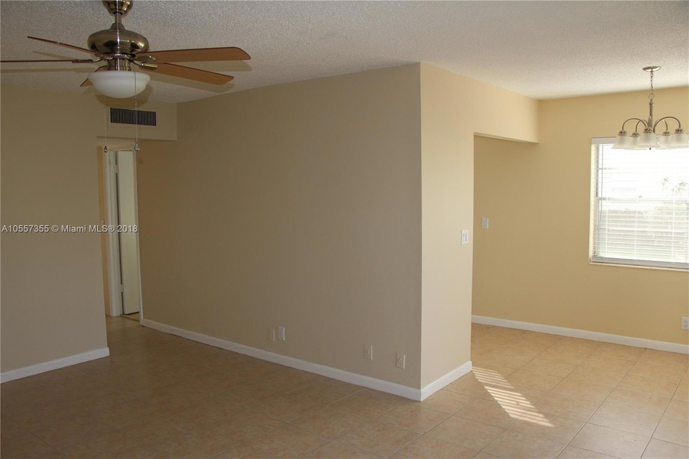 Living / Dining Area 