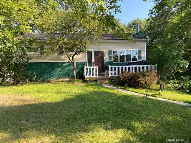 49 Bates Gates Rd, New Hampton, NY 10958 - photo 1