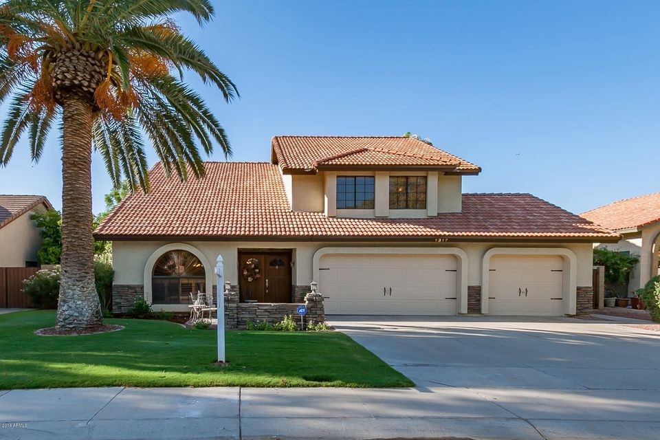 1317 Krista Wy AZ-1