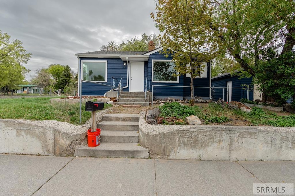 Pending $265,000 • Co-Listing Agent