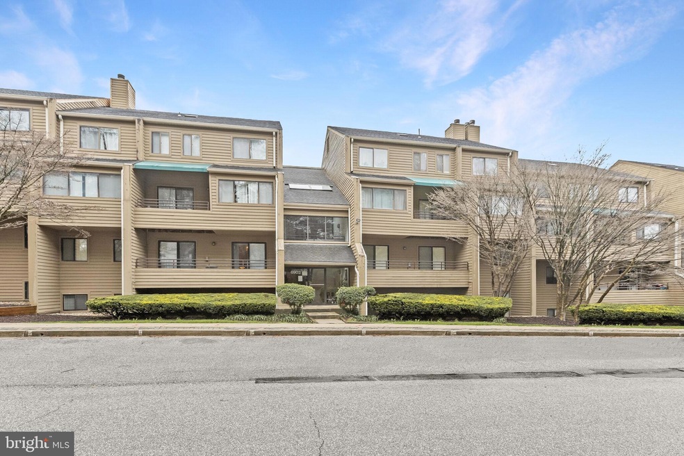 6903 Jones View Dr unit 1B, Baltimore, MD 21209 - photo 1