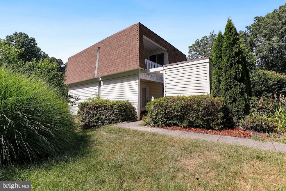 12702 Kingsbury Ct, Woodbridge, VA 22192 - photo 1