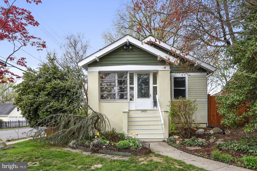 2903 Groveton St, Alexandria, VA 22306 - photo 1