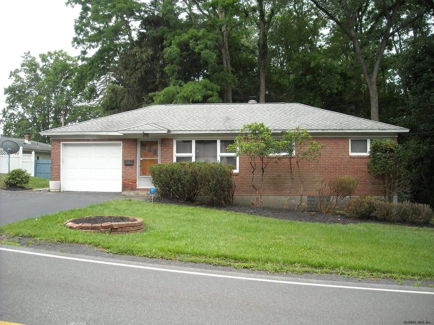 314 Eastern Ave, Rensselaer, NY 12144 - photo 1