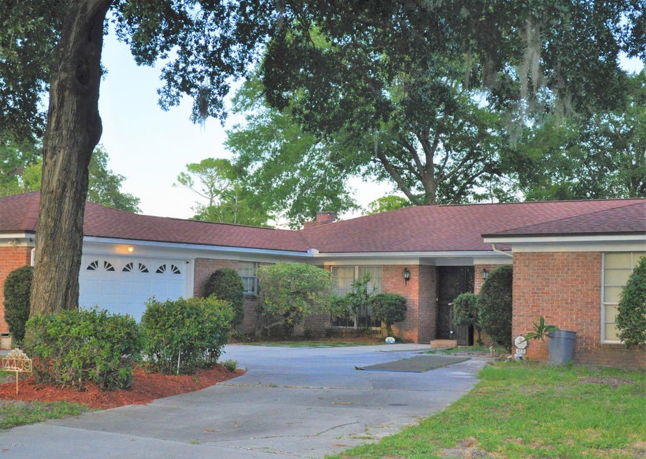 4439 Travelers Rd, Jacksonville, FL 32210 - photo 1