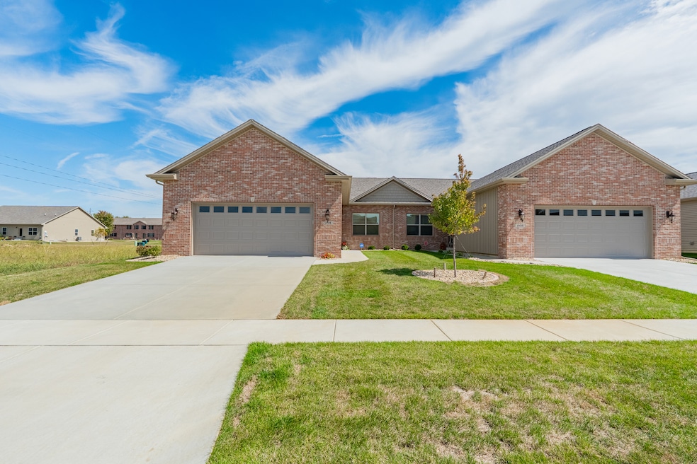 For Sale $415,000 • Co-Listing Agent