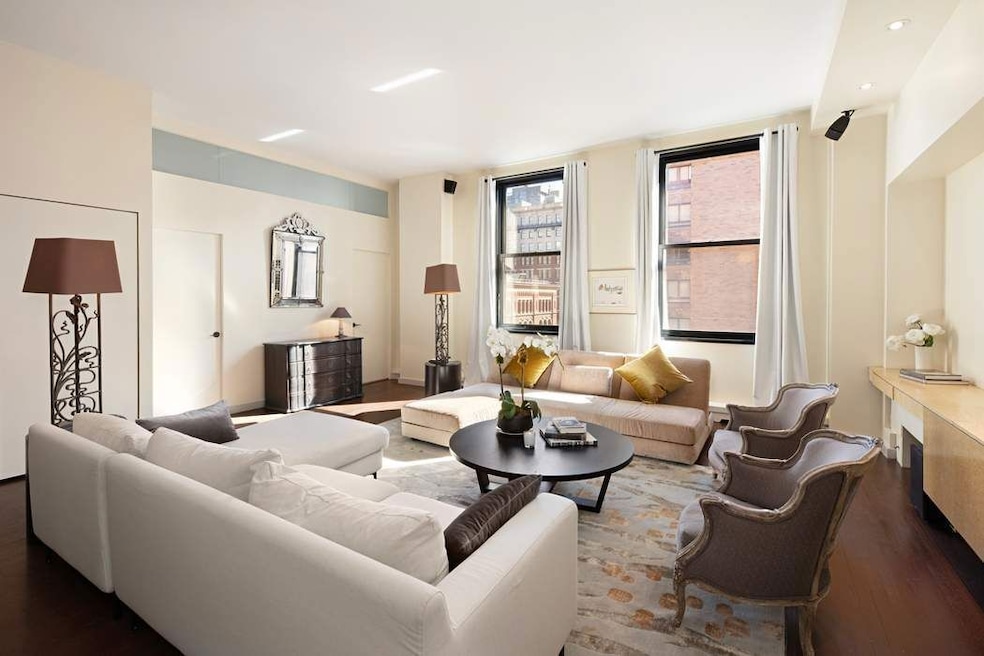 Mercer Square Owners Corp unit D 602, New York, NY 10012 - photo 1