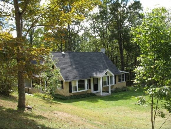 142 Birch Tree Cir, Woodstock, VT 05091 - photo 1