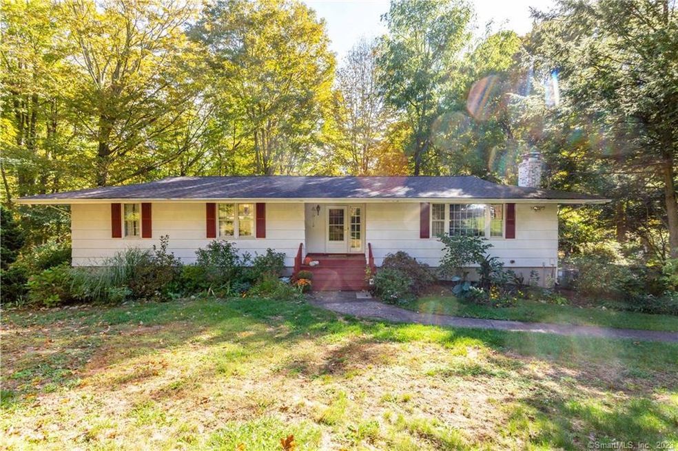 1 Fairy Glen Dr, North Haven, CT 06473 - photo 1