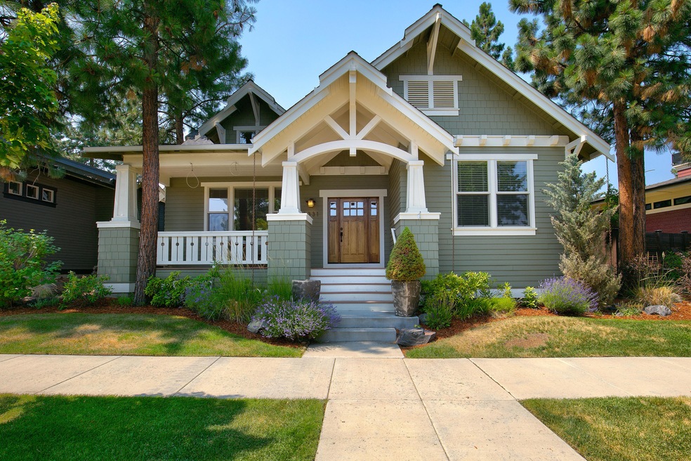 2331 NW Dorion._001