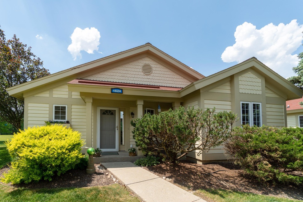 1624 Highland Dr