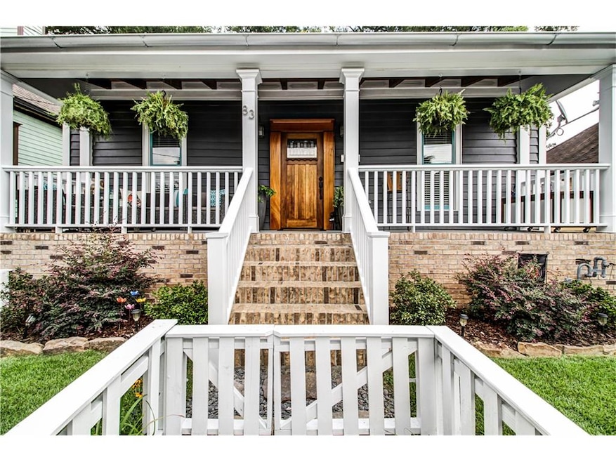 83 Hogue St in the MLK Historic District- O4W. Res