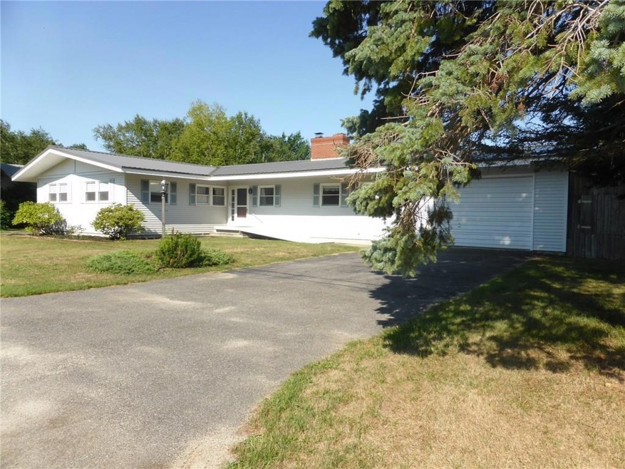 7 Osborne Rd, Gorham, ME 04038 - photo 1