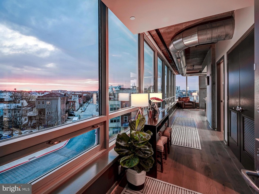 Silo Point unit 411, Baltimore, MD 21230 - photo 1