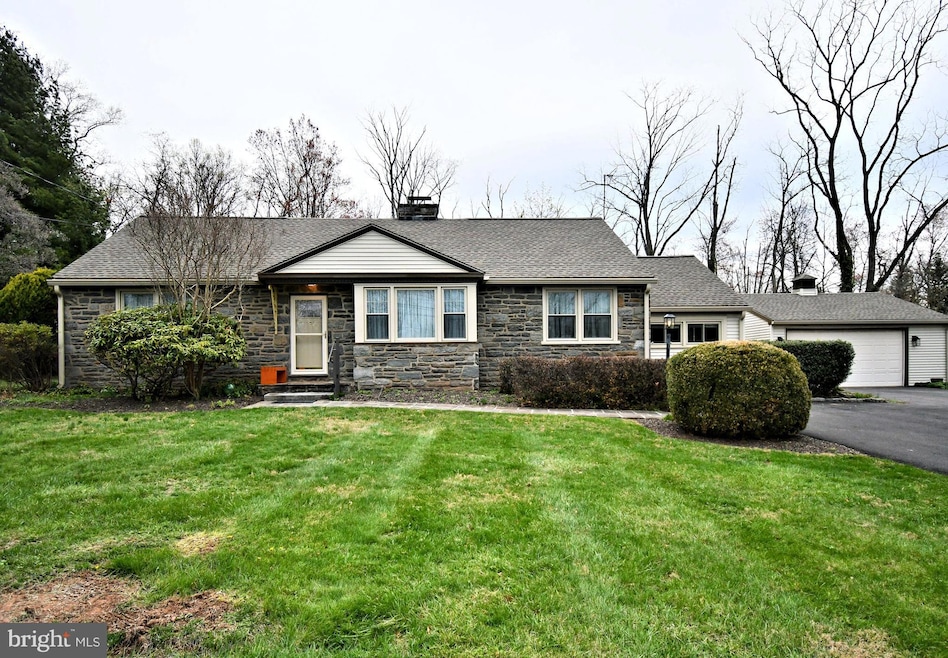 847 Allentown Rd, Lansdale, PA 19446 - photo 1