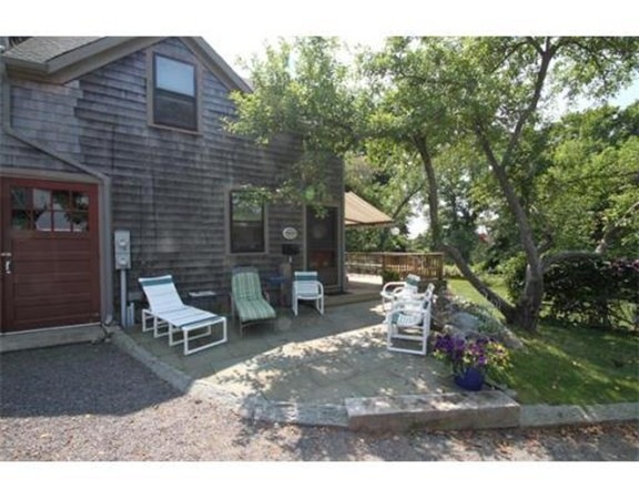 19 Davis Rd, Marblehead, MA 01945 - photo 1