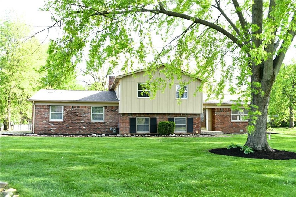 11 Circle Dr, Carmel, IN 46032 - photo 1