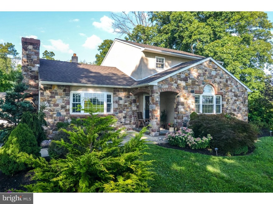 717 Deep Run Rd, Perkasie, PA 18944 - photo 1