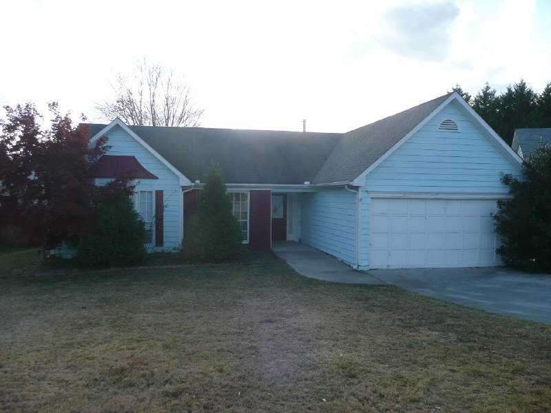 Exterior Front. Location! Location! Location! Has 