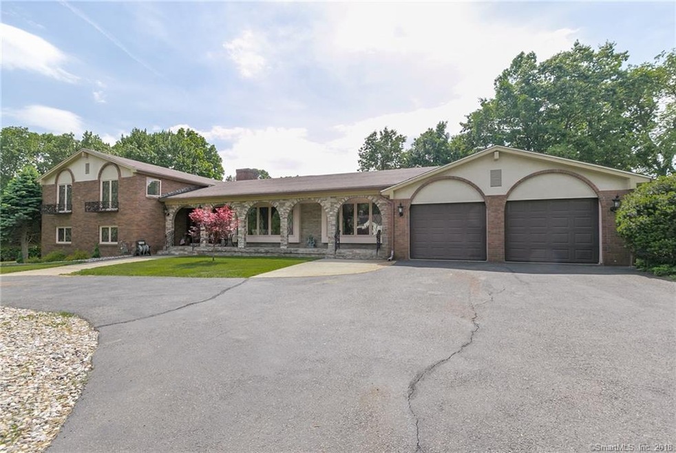 141 Sweetfern Dr, West Springfield, MA 01089 - photo 1