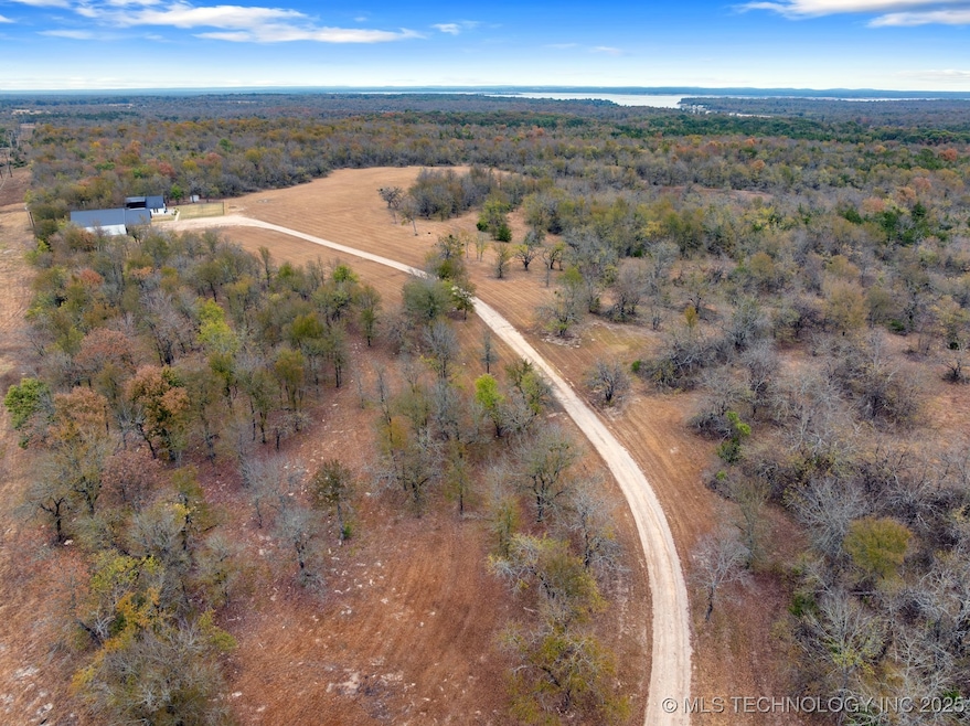 955 N 4250 Rd, Hugo, OK 74743 - photo 1