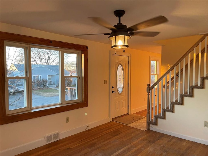 11 Wilson St, Manchester, NH 03103 - photo 1