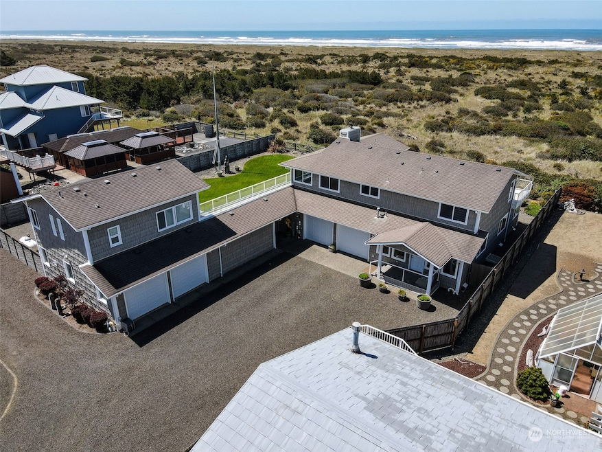 935 S Sand Dune Ave SW, Ocean Shores, WA 98569 - photo 1