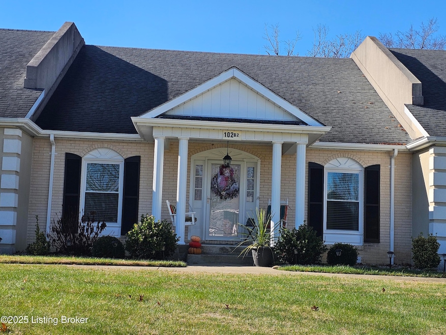 102 Regency Ct unit B2, Campbellsville, KY 42718 - photo 1