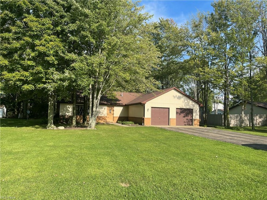 230 Westview Dr, Jefferson, OH 44047 - photo 1