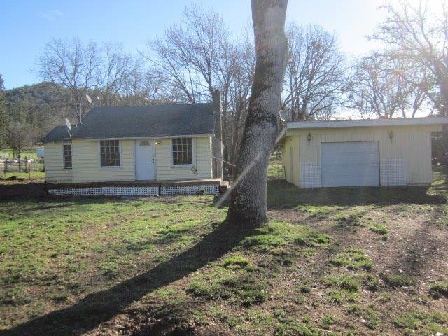 11282 Blackwell Rd, Central Point, OR 97502 - photo 1