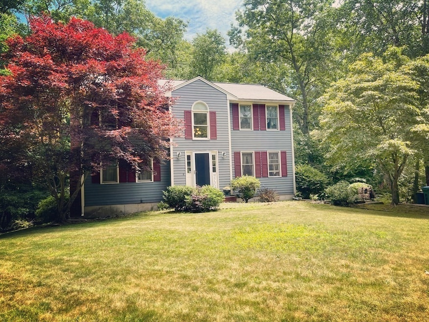 51 Reynolds Ave, Rehoboth, MA 02769 - photo 1