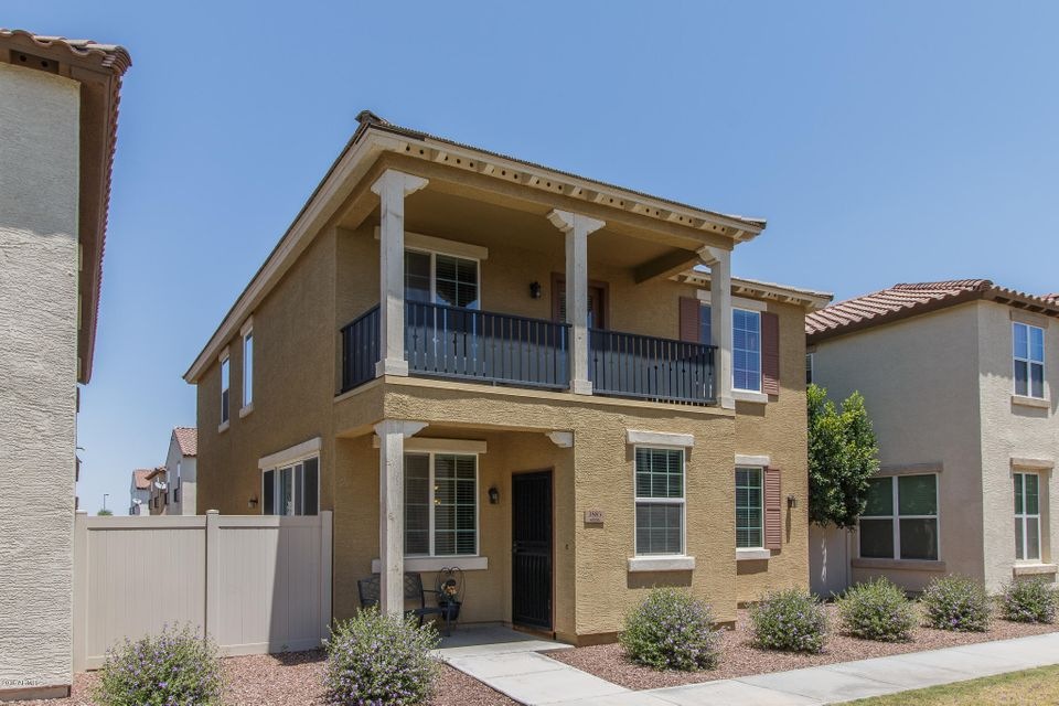 1) FRONT OF HOME (1)
